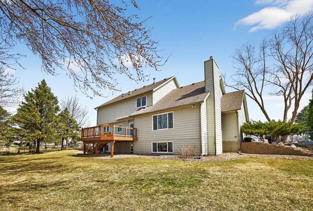 4236 Stoneham Lane NW, Rochester, MN 55901