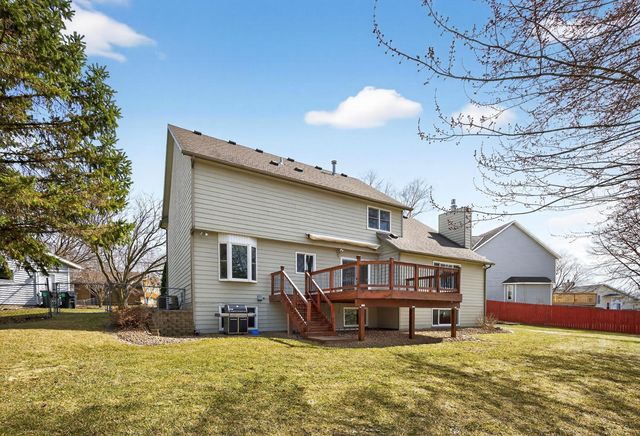 4236 Stoneham Lane NW, Rochester, MN 55901