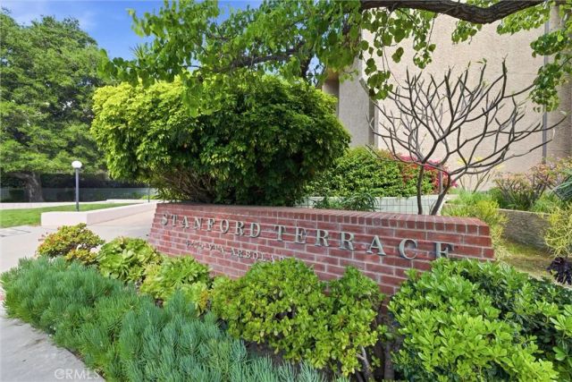 4275 Via Arbolada 210, Los Angeles, CA 90042