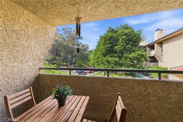 4275 Via Arbolada 210, Los Angeles, CA 90042