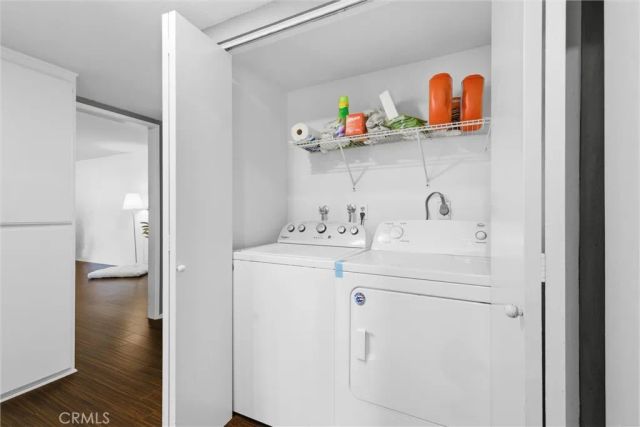 4275 Via Arbolada 210, Los Angeles, CA 90042