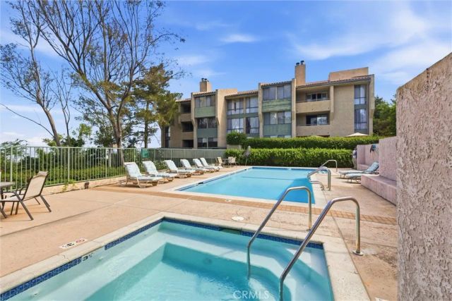 4275 Via Arbolada 210, Los Angeles, CA 90042