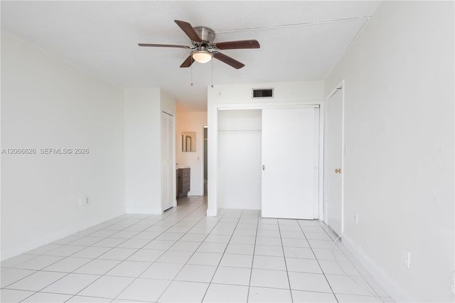 16751 NE 9th Avenue 401, North Miami Beach, FL 33162