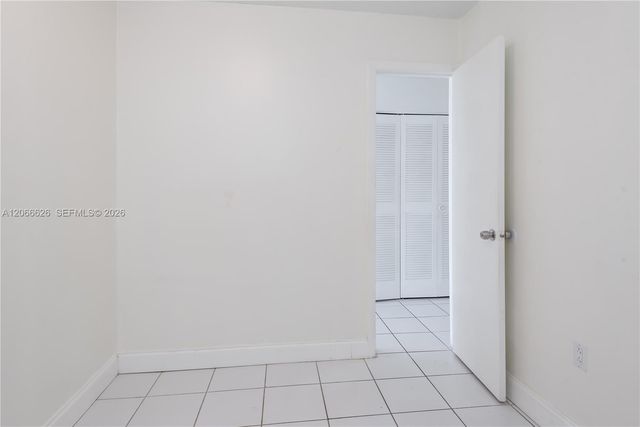 16751 NE 9th Avenue 401, North Miami Beach, FL 33162