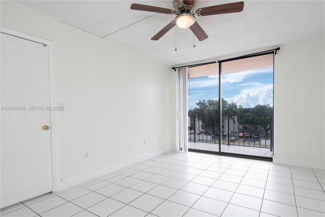 16751 NE 9th Avenue 401, North Miami Beach, FL 33162