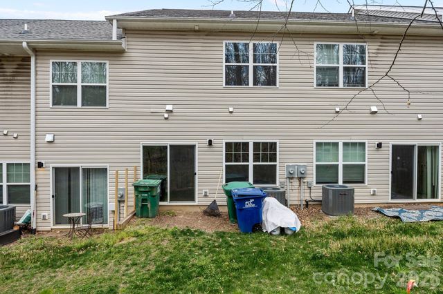 25 Cherry Laurel Lane, Swannanoa, NC 28778