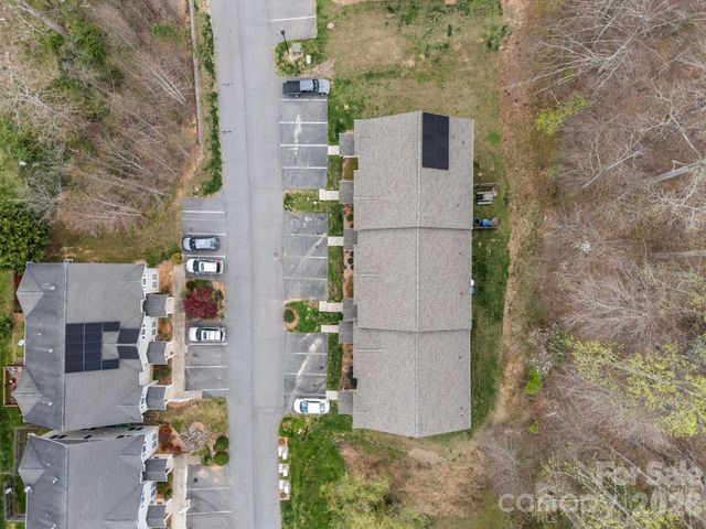 25 Cherry Laurel Lane, Swannanoa, NC 28778
