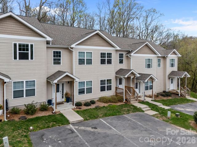 25 Cherry Laurel Lane, Swannanoa, NC 28778