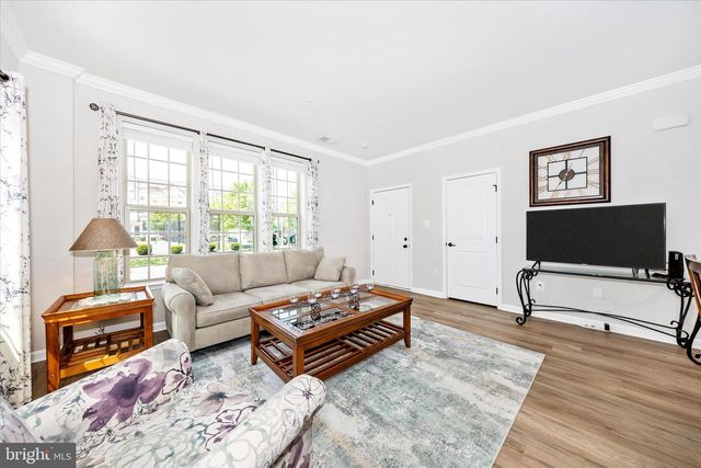 6032 FORUM SQ, Frederick, MD 21703