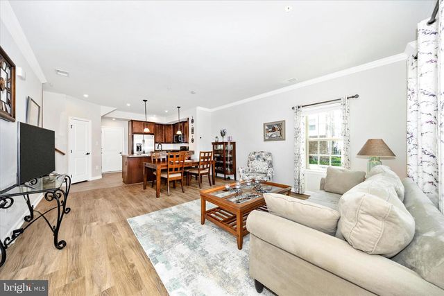 6032 FORUM SQ, Frederick, MD 21703