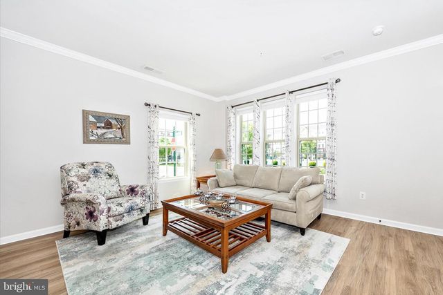6032 FORUM SQ, Frederick, MD 21703