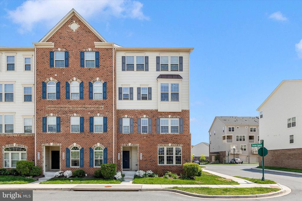 6032 FORUM SQ, Frederick, MD 21703