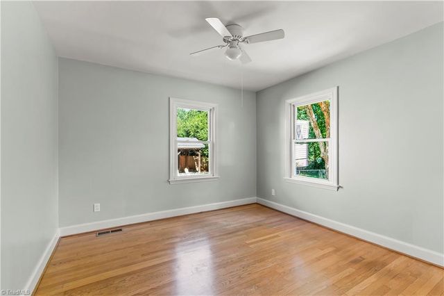 2777 Calumet Street, Winston-salem, NC 27104