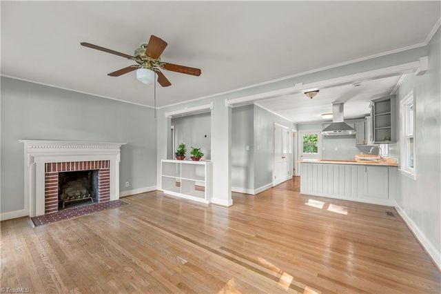 2777 Calumet Street, Winston-salem, NC 27104
