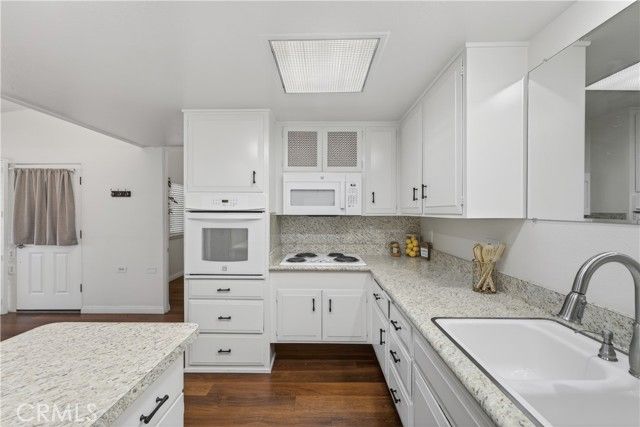 1200 Canoe Brook Drive 19D, Seal Beach, CA 90740