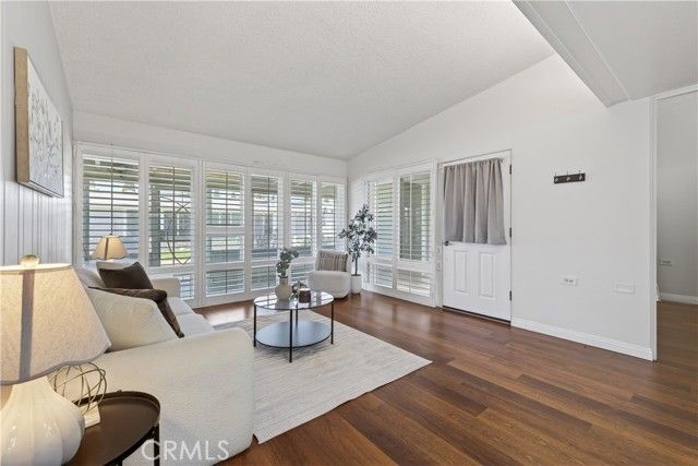 1200 Canoe Brook Drive 19D, Seal Beach, CA 90740