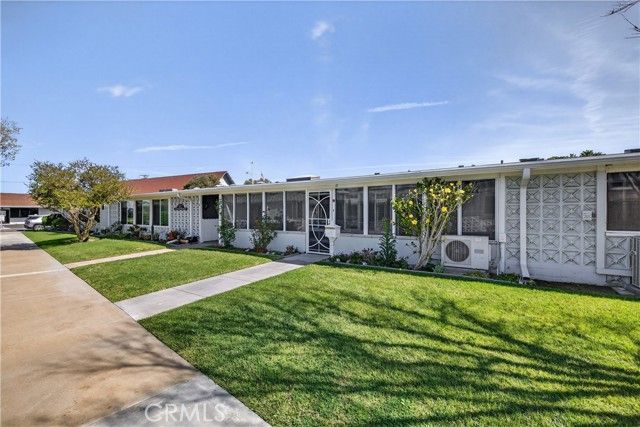 1200 Canoe Brook Drive 19D, Seal Beach, CA 90740