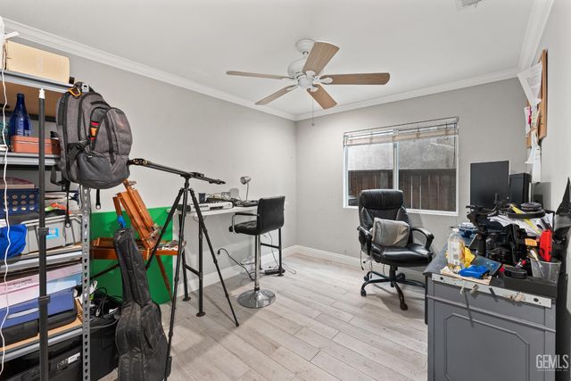 11416 Magnolia Street, Corona, CA 92883