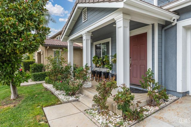 11416 Magnolia Street, Corona, CA 92883