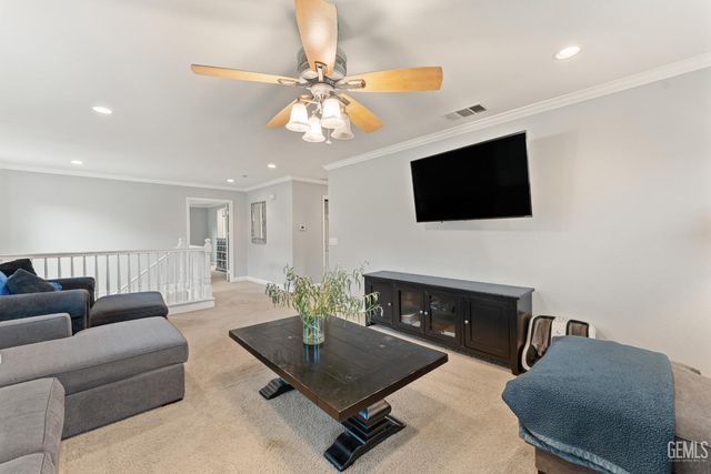 11416 Magnolia Street, Corona, CA 92883