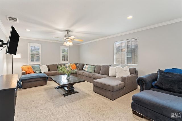 11416 Magnolia Street, Corona, CA 92883