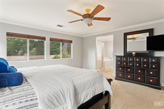 11416 Magnolia Street, Corona, CA 92883