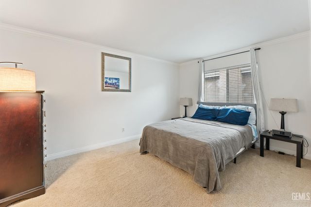 11416 Magnolia Street, Corona, CA 92883