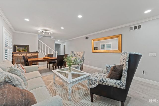 11416 Magnolia Street, Corona, CA 92883