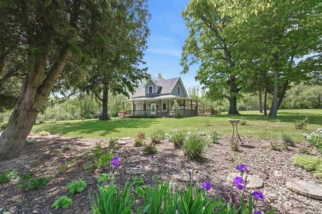 7780 W East Road, Chikaming Twp, MI 49116