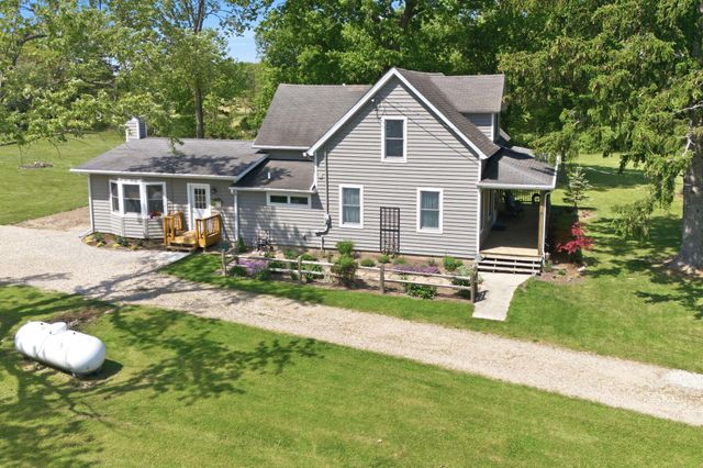 7780 W East Road, Chikaming Twp, MI 49116