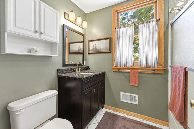 7780 W East Road, Chikaming Twp, MI 49116