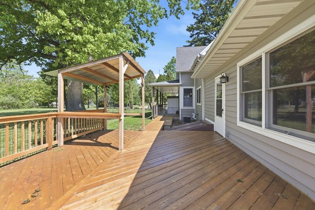 7780 W East Road, Chikaming Twp, MI 49116