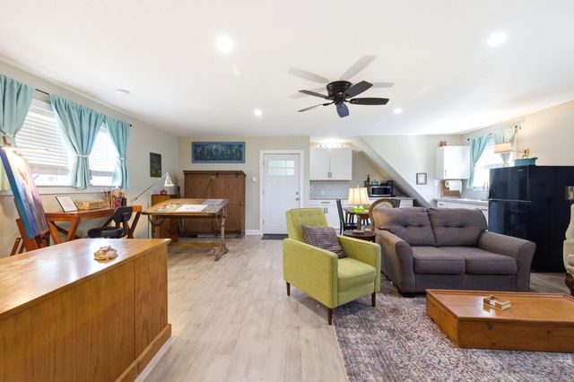 7780 W East Road, Chikaming Twp, MI 49116