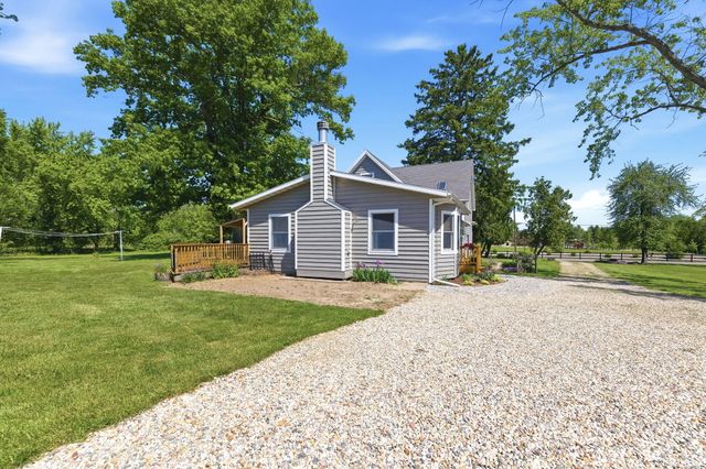 7780 W East Road, Chikaming Twp, MI 49116