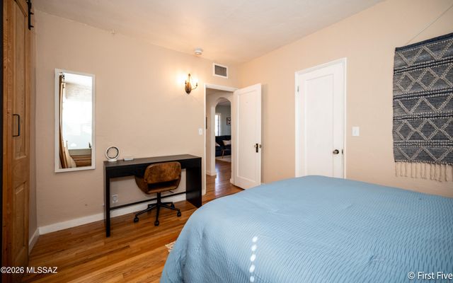 2620 E Lee Street, Tucson, AZ 85716