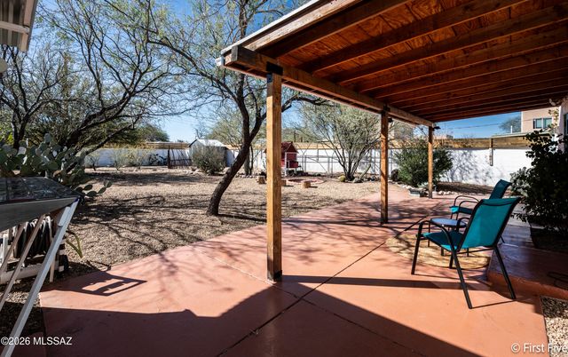 2620 E Lee Street, Tucson, AZ 85716