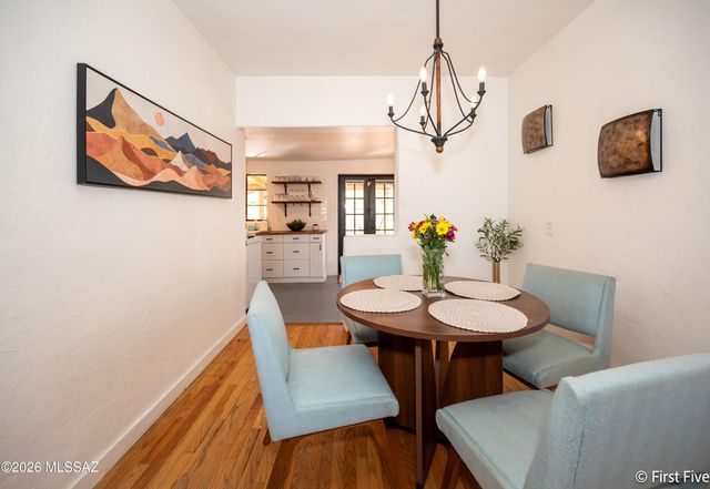 2620 E Lee Street, Tucson, AZ 85716