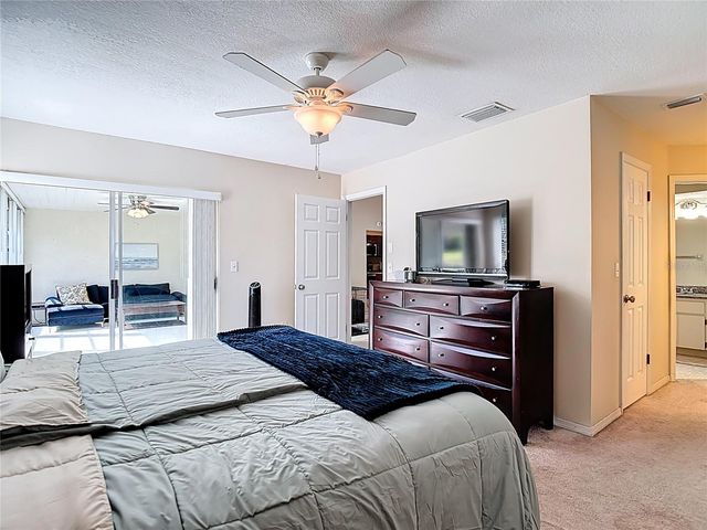 7385 CRESTWOOD DRIVE, Weeki Wachee, FL 34613