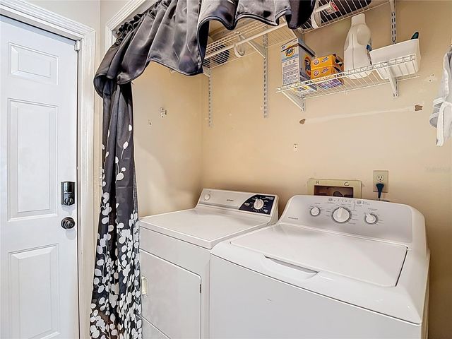 7385 CRESTWOOD DRIVE, Weeki Wachee, FL 34613