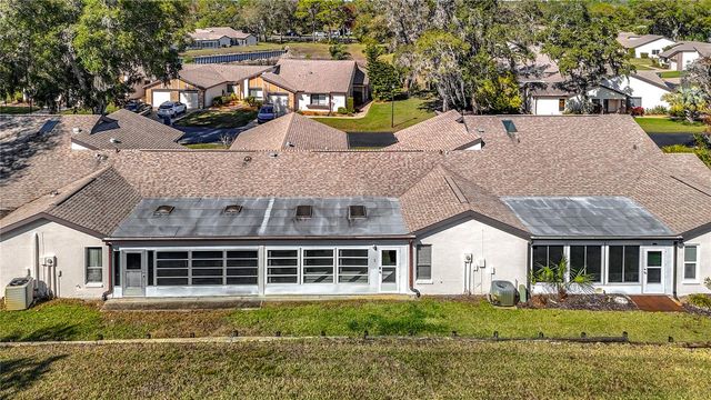 7385 CRESTWOOD DRIVE, Weeki Wachee, FL 34613