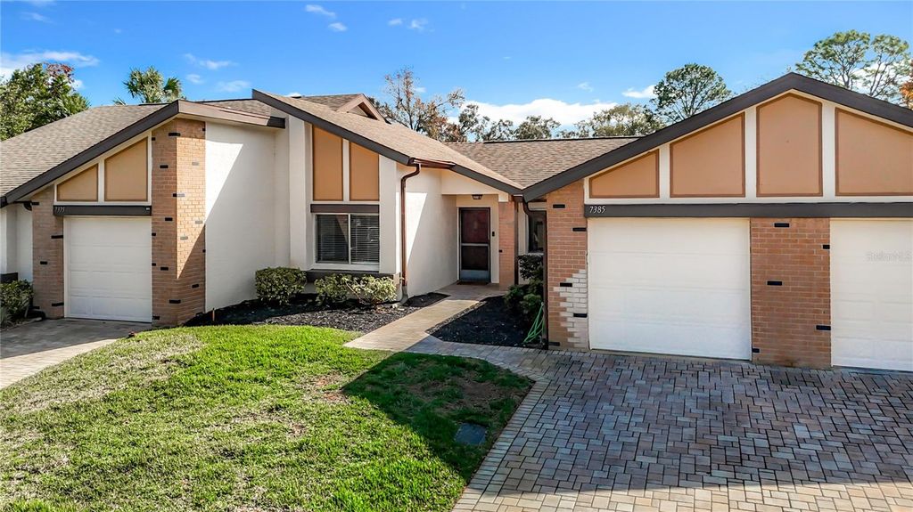 7385 CRESTWOOD DRIVE, Weeki Wachee, FL 34613