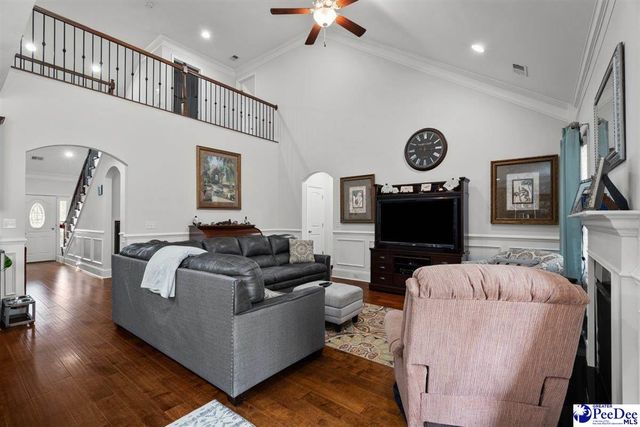 1057 Grove Blvd, Florence, SC 29501