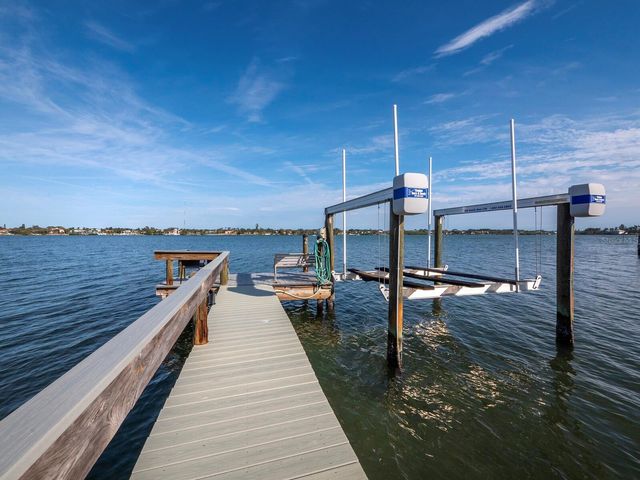 1620 CASEY KEY ROAD, Nokomis, FL 34275
