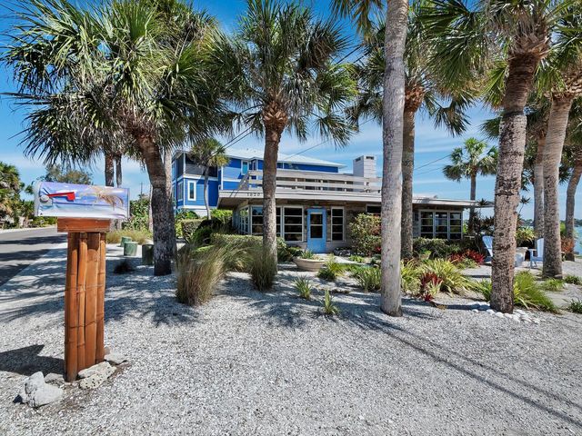 1620 CASEY KEY ROAD, Nokomis, FL 34275