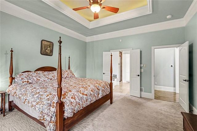10515 N Michigan Avenue, Kansas City, MO 64155