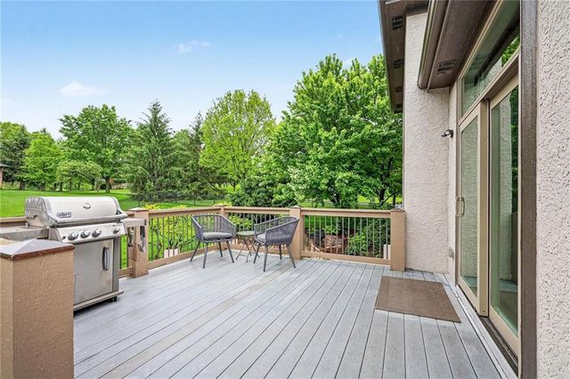 10515 N Michigan Avenue, Kansas City, MO 64155