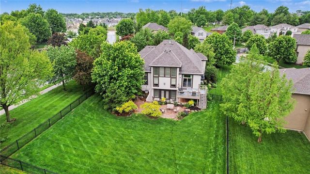 10515 N Michigan Avenue, Kansas City, MO 64155