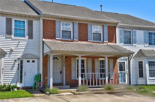 1636 Sword Dancer DR, Virginia Beach, VA 23454