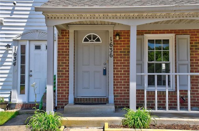 1636 Sword Dancer DR, Virginia Beach, VA 23454