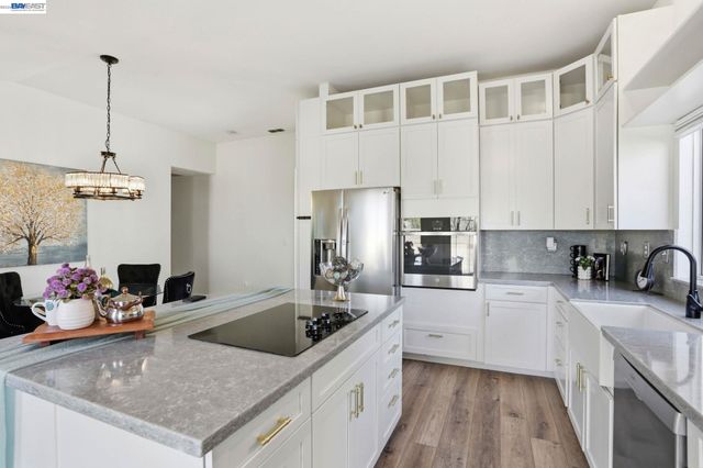 1702 Highland Cir, Fairfield, CA 94534